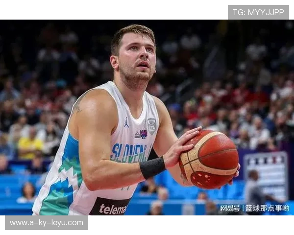 东契奇外线精准，独行侠外线火力猛增